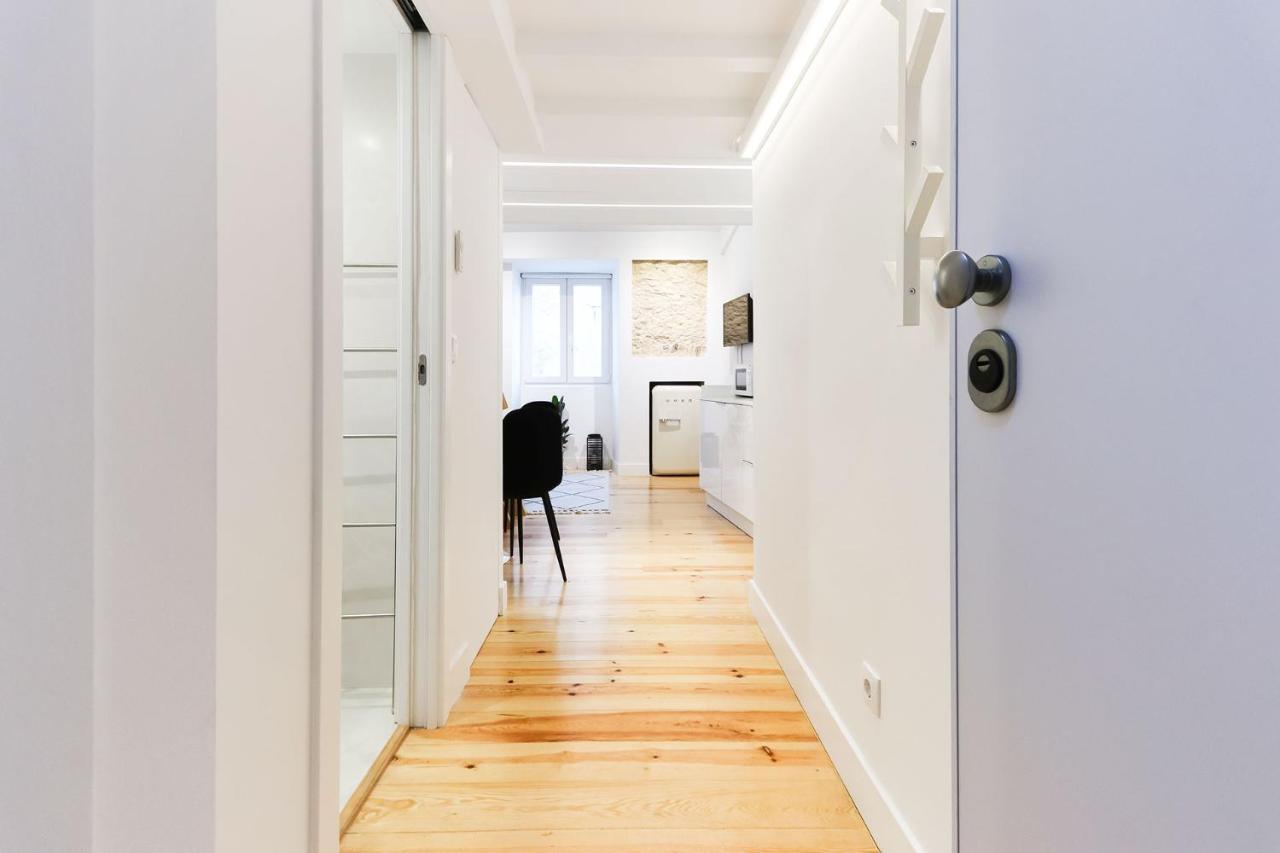 Charming Santos By Homing Apartment Lisbon Bagian luar foto
